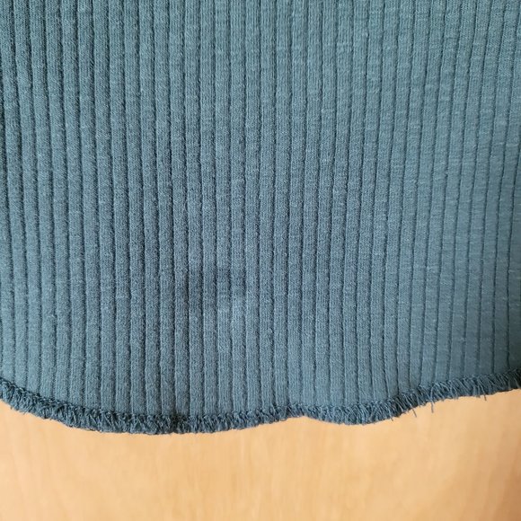 Urban Outfitters Ribbed Crop Top Green Size Small - Picture 5 of 5